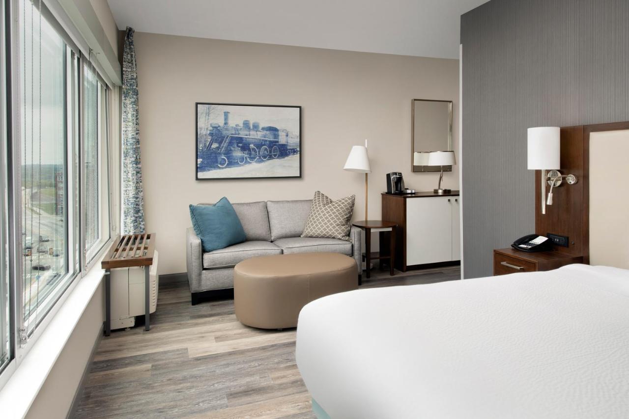 Springhill Suites By Marriott Atlanta Downtown Exterior photo