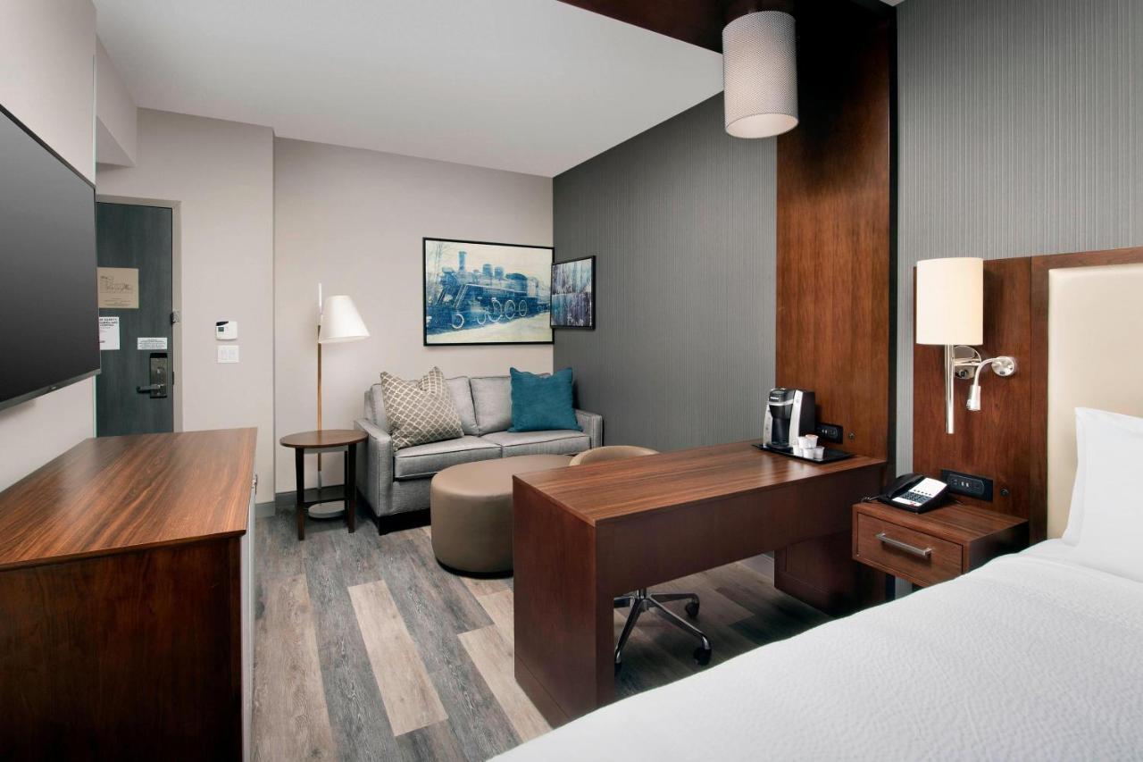 Springhill Suites By Marriott Atlanta Downtown Exterior photo